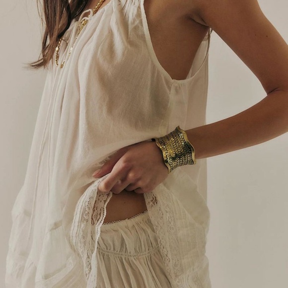 Free People Coretta Tunic Cream White Sheer Lace Trimmed Top Small NWT - Picture 13 of 16